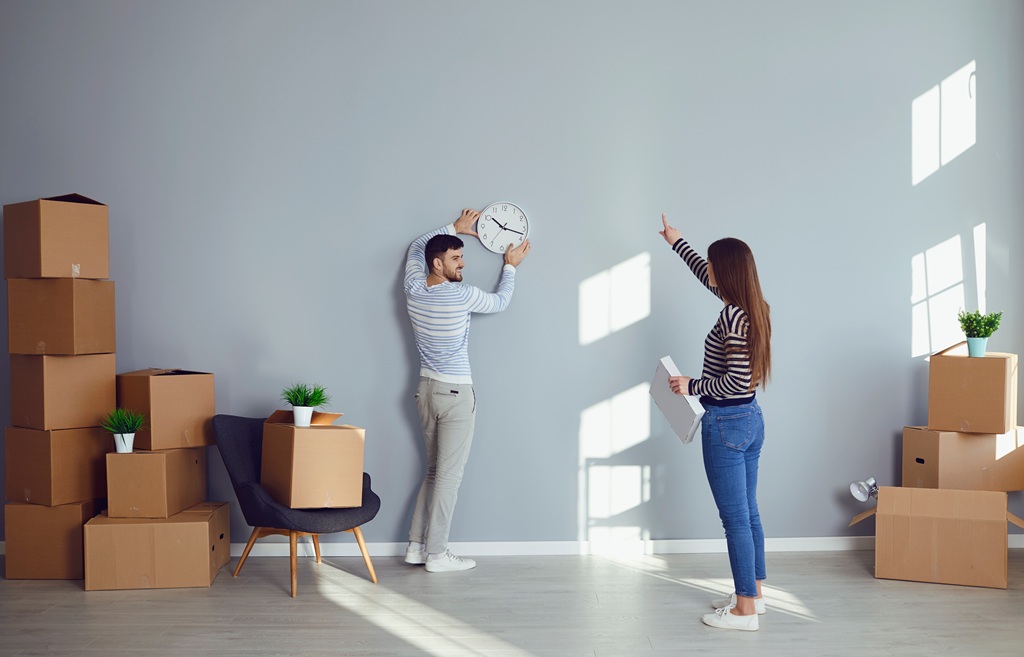 Timeline to clearing a house